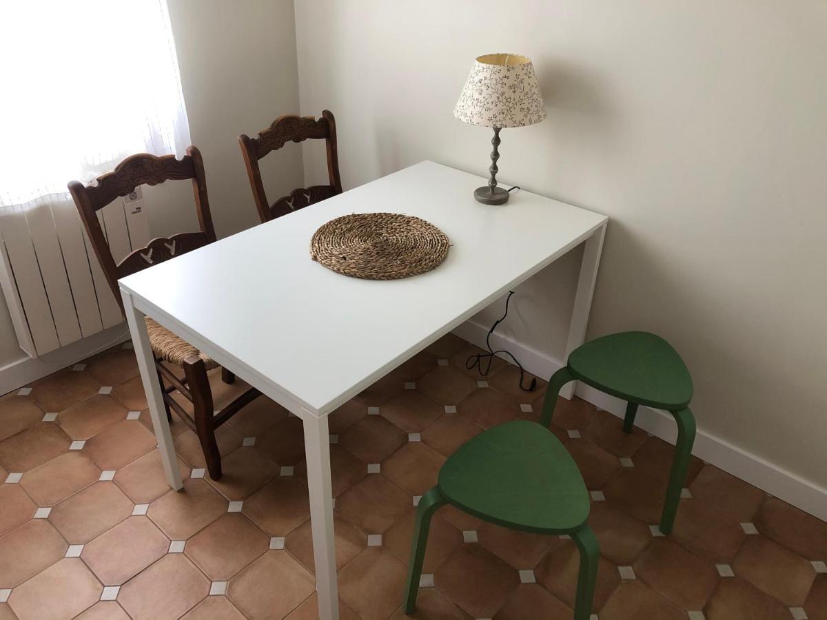 La Casita De El Montan Baja Aparthotel Aviles Ngoại thất bức ảnh