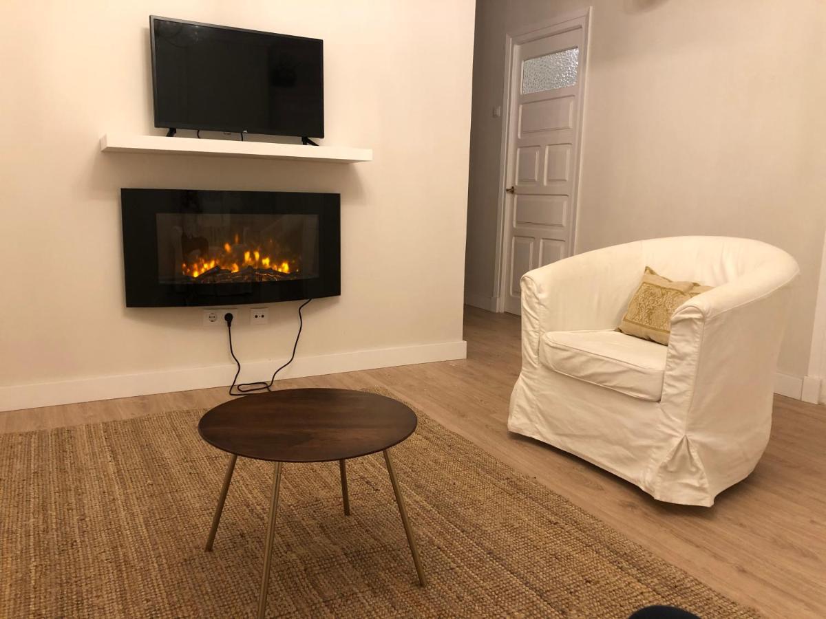 La Casita De El Montan Baja Aparthotel Aviles Ngoại thất bức ảnh