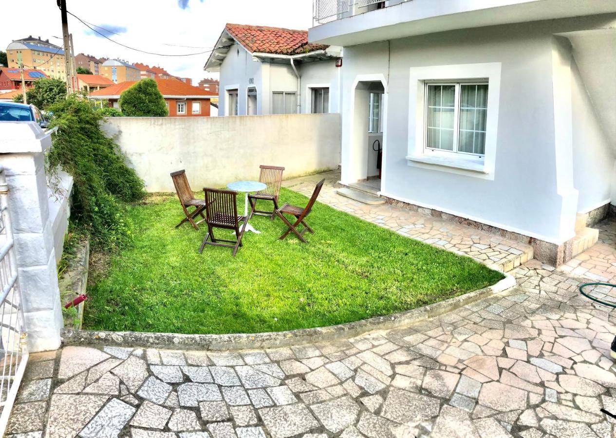 La Casita De El Montan Baja Aparthotel Aviles Ngoại thất bức ảnh